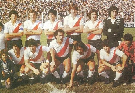 River Plate Campeón Del Torneo Metropolitano 1979 Arriba Passarella Merlo Comelles Lonardi
