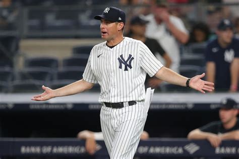 Carlos Mendoza Not Closing Door On Hiring Ex New York Mets Manager As Bench Coach Sports