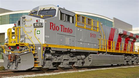 Rio Tinto Operates First Driverless Freight Train Blet