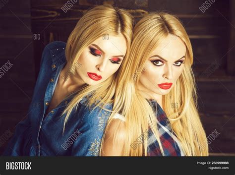 Lesbian Twin Sisters Telegraph