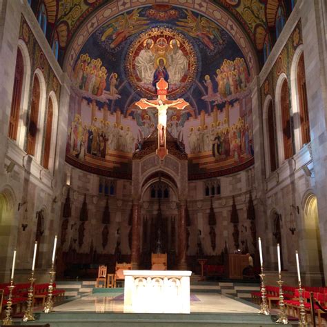 Our Lady Queen Of The Most Holy Rosary Cathedral Altar Imagens
