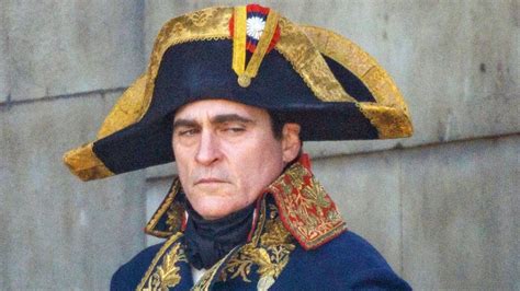 First Look At Joaquin Phoenix As Napoleon Bonaparte In Ridley Scotts