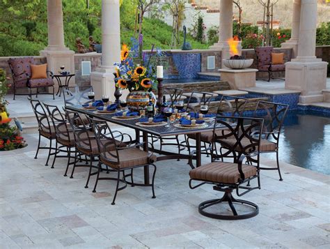 Transform Your Backyard With New Outdoor Furniture