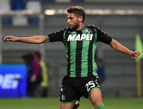 Age:26 years (1 august 1994). Sassuolo: infortunio per Domenico Berardi, Juventus a rischio