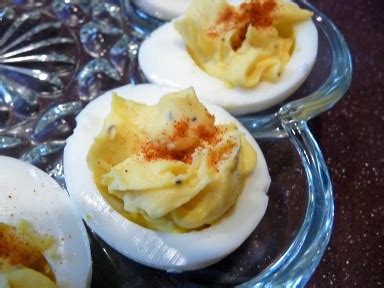 These are not your grandma's deviled eggs. Different Way to Use Ziploc Bag for Piping | ThriftyFun