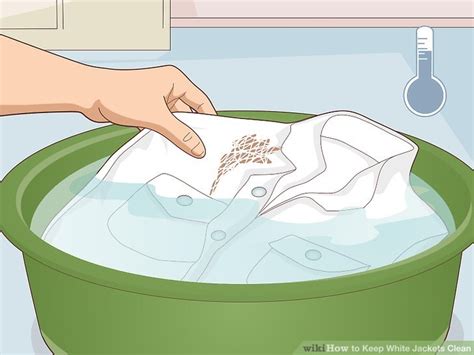 3 Ways To Keep White Jackets Clean Wikihow