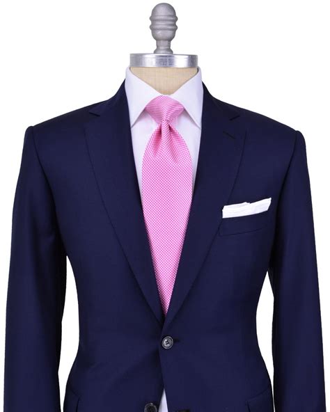 As this colour combination is bold and bright, it's best suited for someone young. Solid Navy Sportcoat | Well dressed men, Suit fashion ...