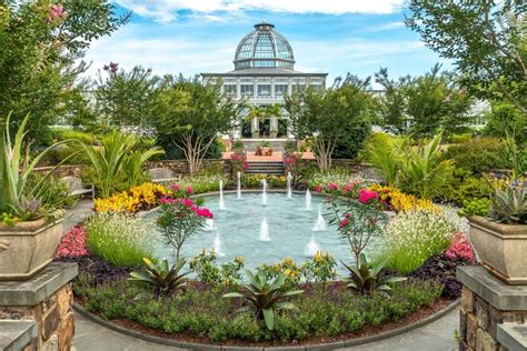What To See In The Lewis Ginter Botanical Garden