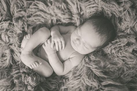 Newborn Photographers Vancouver Wa Baby Izaiah Sarah Costa