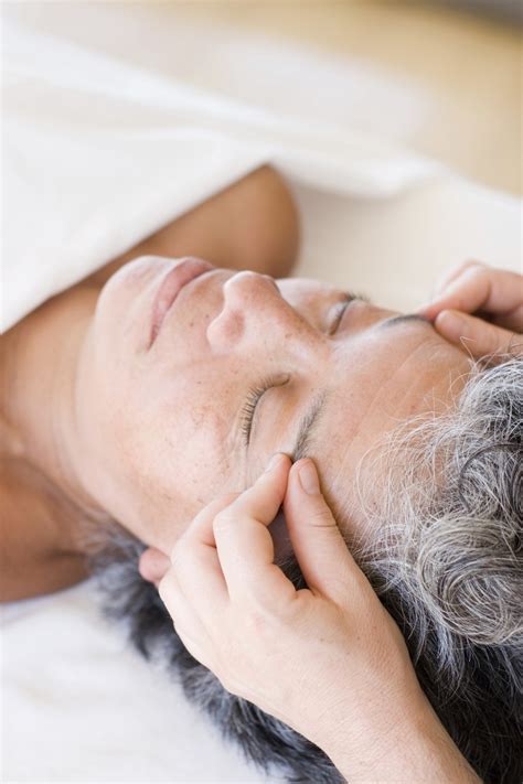 Indian Head Massage Edinburgh — Knotstressed
