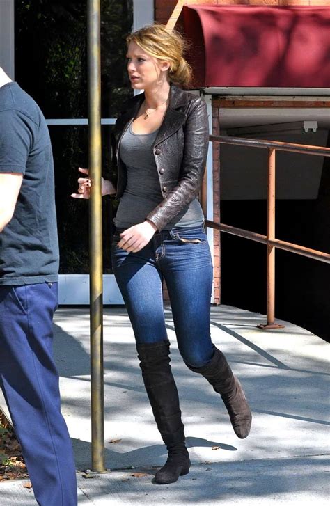 Blakelively Is A Goddess In Jeansinboots Bootsandjeans