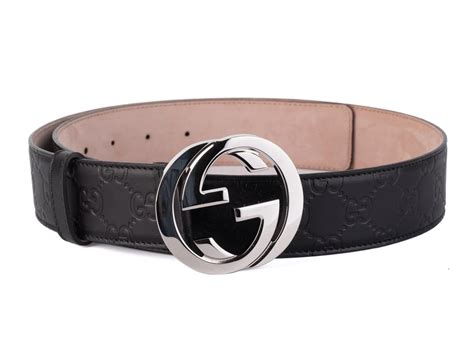 Influential, innovative and progressive, gucci is reinventing a wholly modern approach to fashion. Gucci Black Womens Interlocking G-buckle Leather D550 Belt ...