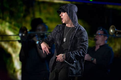 Eminem to Convert to Judaism, Live in Tel Aviv? - The Mideast Beast