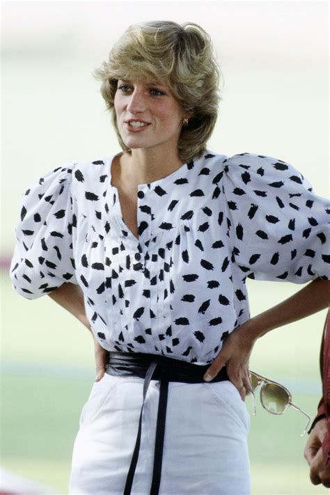 Why Princess Diana Is Still Your Style Icon Princess Diana Fashion Diana Fashion Diana Style