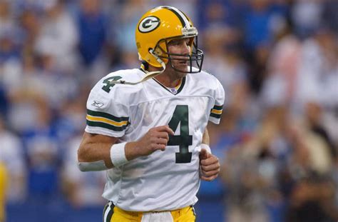 The Life And Career Of Brett Favre Complete Story