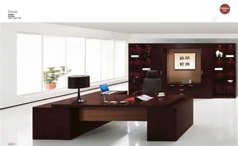 Terlebih, desain ruang kerja seperti ini juga akan memudahkan para karyawan untuk berinteraksi, berdiskusi dengan suasana yang akrab dan santai. 20 Desain Interior Kantor Minimalis Modern