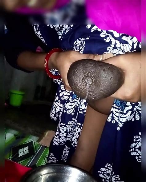 Milk Desi Girl Boobs Pressing Nipple With Milk Xhamster