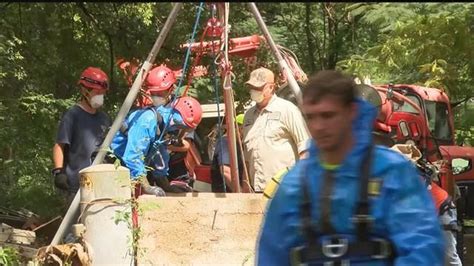 Workers Recover Body From Well In Mccurtain County Okla