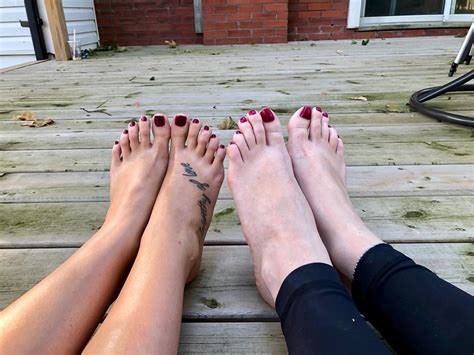 Sloan S Feet
