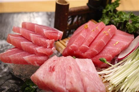 Types Of Hawaiian Fish To Eat On Your Next Vacation Hawaii Tours