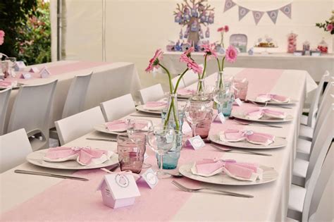 Holiday tables christmas decorations christmas tables. Decoration Table Bapteme Fille La Table De Communion Jpg ...