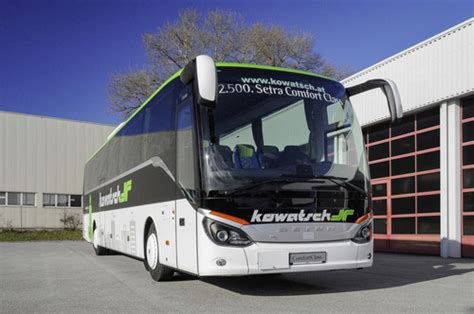 Setra Liefert Den Sten Reisebus Der Comfort Class Aus Auto