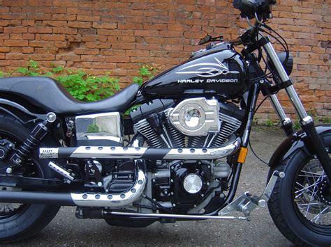 Tcmt headlight fairing windshield kit fit for harley davidson fxdwg dyna wide glide super glide sport. Umgebautes Motorrad Harley-Davidson Dyna Super Glide FXD ...