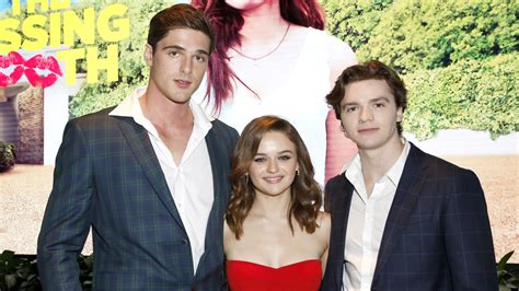 The Real Life Partners Of The Kissing Booth Cast