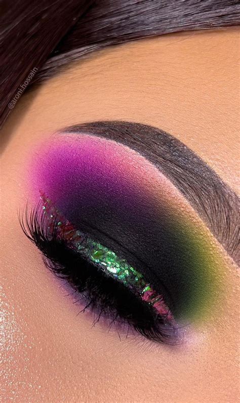 30 Best Bright Eyeshadow Looks Purple And Green Makeup Look