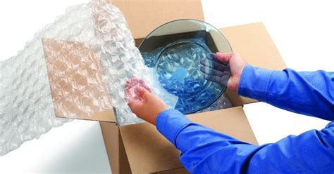 Tips To Pack Glassware And Fragile Items Iasy Solutions
