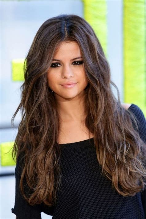 If you're lucky enough to have a luxuriously long mane, you won't have any problems choosing from the substantial amount of cutting opportunities available. Elegant Long Layered Haircuts With Bangs 2019 | Fashions eve