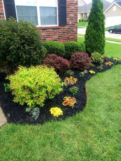 51 Simple And Small Front Yard Landscaping Ideas For Low Maintenance