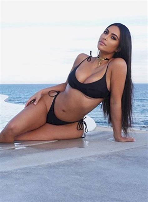 Kim Kardashian Muestra Sus Celulitis En La Playa Y Nos Motiva A Llevar