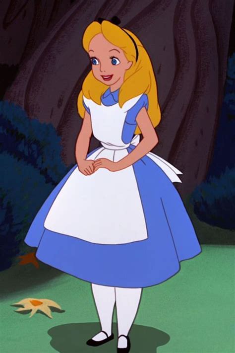 38 Disney Princess Outfits Ranked From Best To Worst Alice In