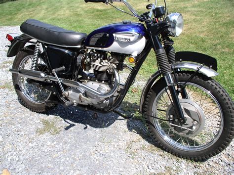 Wide selection of triumph motorcycle motorcycles for sale. Restored Triumph Trophy - 1970 Photographs at Classic ...