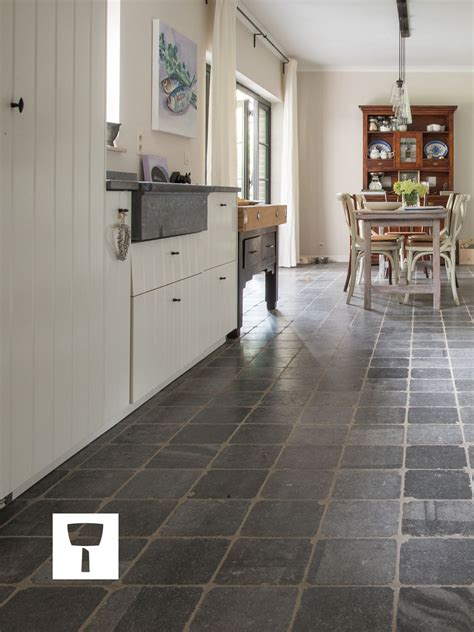 Bluestone Kitchen Floor Flooring Guide By Cinvex