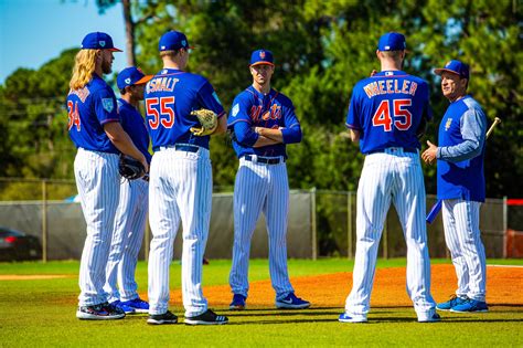 That's worth something well beyond his era. Jacob deGrom Wants to Stay in Queens. What More Do the ...