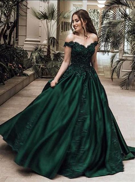 2023 Classic Satin Dark Green Off Shoulder Sweetheart Ball Gown Prom Dress Prom Dresses Ball
