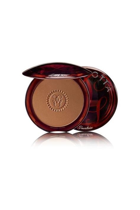 17 Best Bronzers And Self Tanners For Dark Skin Tones 2020