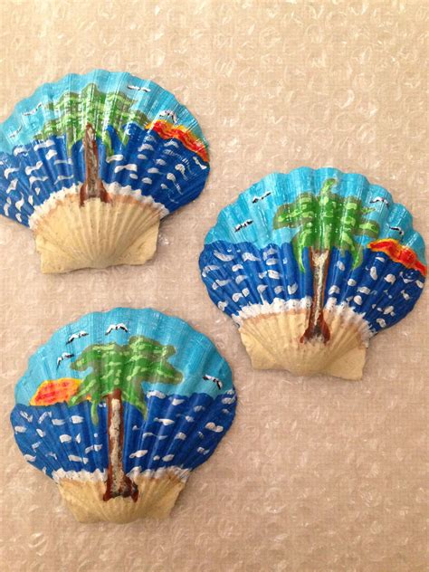 Scallop Shell Painted Beach Scenes Front Shell Crafts Diy Painted