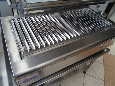 Aluminio fundido con recubrimiento antiadherente granit stone®. Grill Industrial A Gas Asador De Carne Somos Fabricantes ...