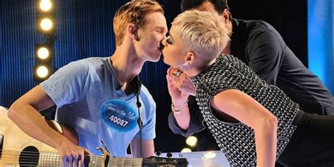 American Idol Airs Unwanted Kiss Between Katy Perry And Contestant