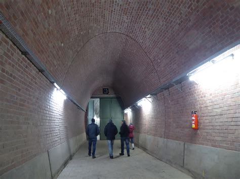 Ein Blick In Den Eisenbahntunnel Unterm Schloss Schwarzenberg Blog
