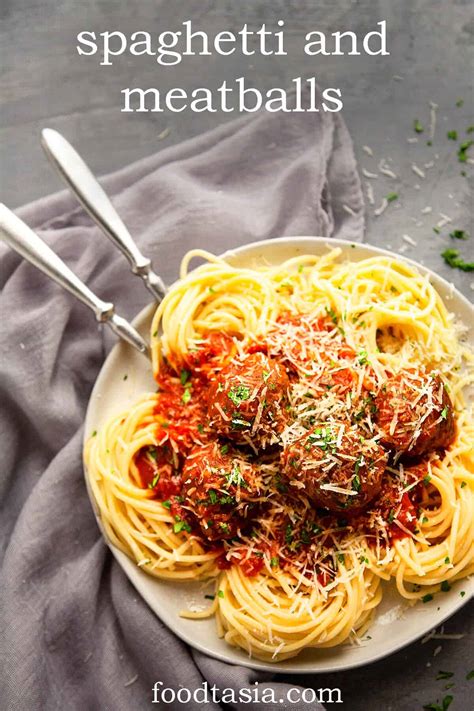 This spaghetti and meatball recipe from delish.com proves everything is better homemade. Spaghetti and Meatballs | Foodtasia