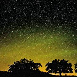 August 2018 erhellen die perseiden den nachthimmel. Sternwarte Feuerstein: Meteorschauer statt heißersehntem ...