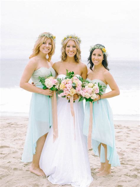 10 Beautiful Bridesmaid Looks For Beach Weddings Southbound Bride