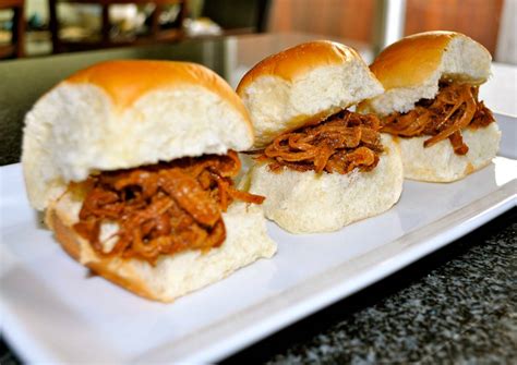 Pulled Pork Sliders Recipe By Illwey1 Cookpad