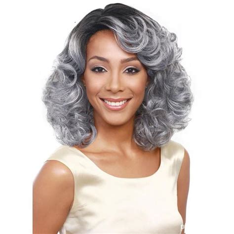 Woodfestival Grandmother Grey Wig Ombre Short Wavy Synthetic Hair Wigs