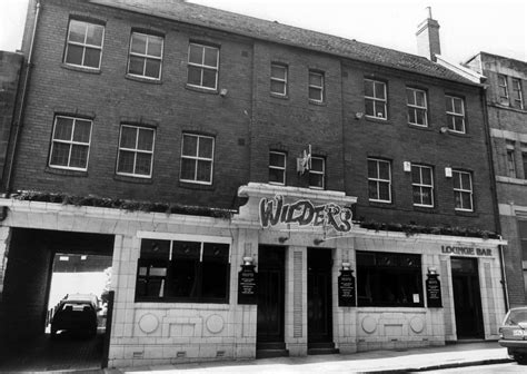 Old Pictures Of Newcastle Pubs You Might Have Forgotten How Many Do