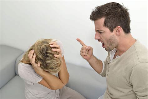 24878898 Man Being Angry At Woman And Using Violence Couples